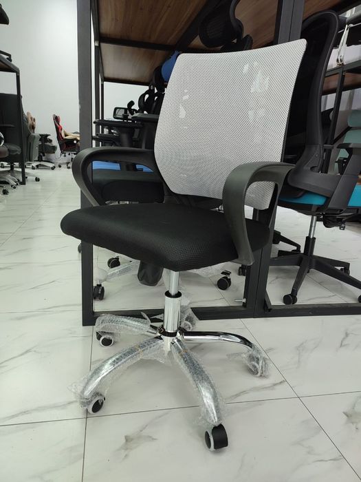 Офисное кресло SOLO в рассрочку