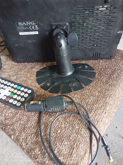 9 инчов тв за кола и камион