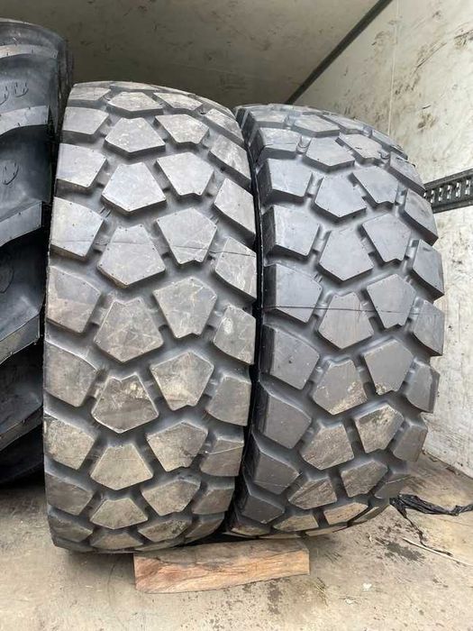 Cauciucuri noi radiale 365/80R20 marca BKT pentru buldo