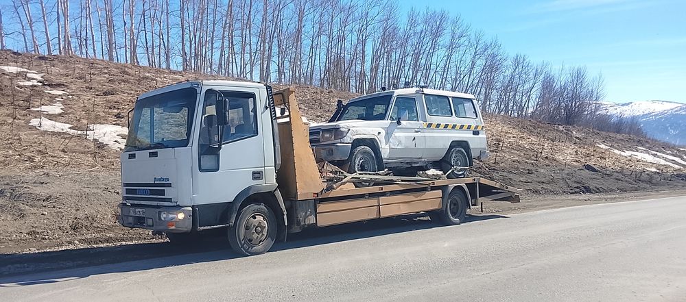 Продам эвакуатор