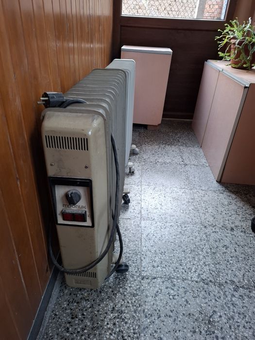 Маслен радиатор радиатар за дома