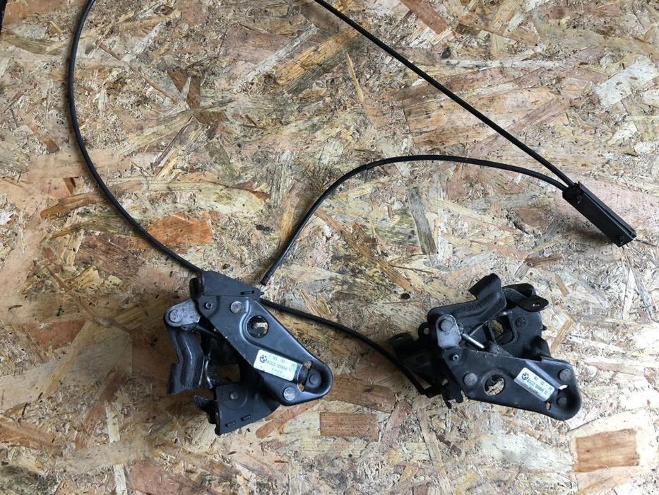 Broasca capota stanga BMW Seria 7 F01, F02 7183761