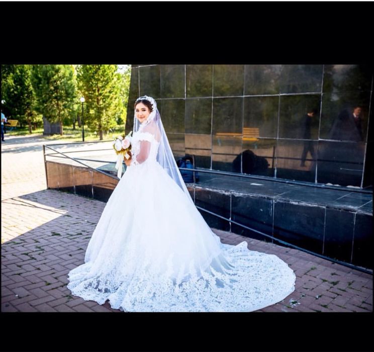 Свадебное платье