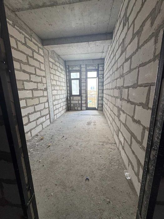 Продаётся квартира 2/6/12 70м2