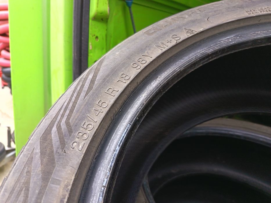 Anvelope 4sezoane MS 235 45 18 vredstein 2021 6.8mm