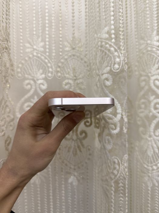 Iphone 13 pink ideal