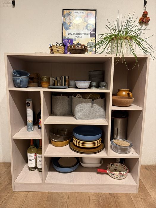 Raft Decorativ / Biblioteca