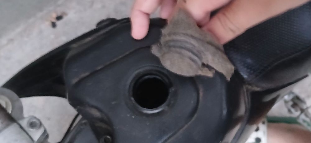 Vând motocros foarte bun