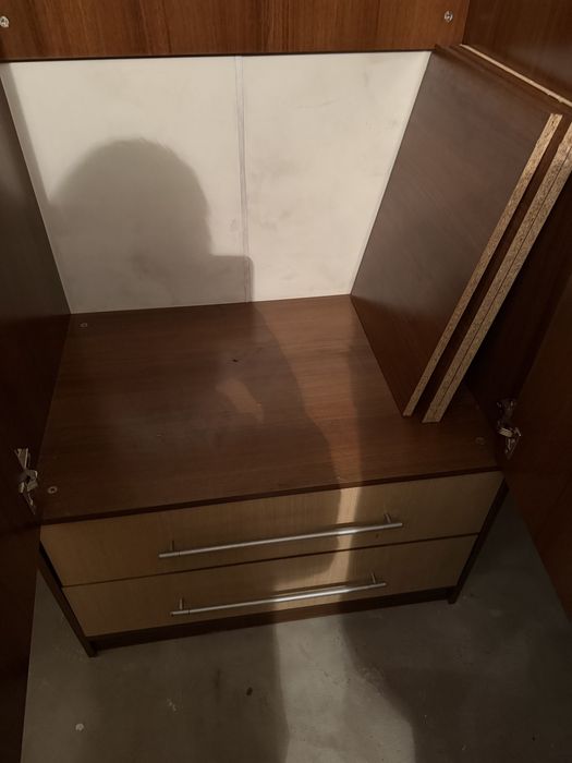 Шкаф для одежды, тумба с зеркалом