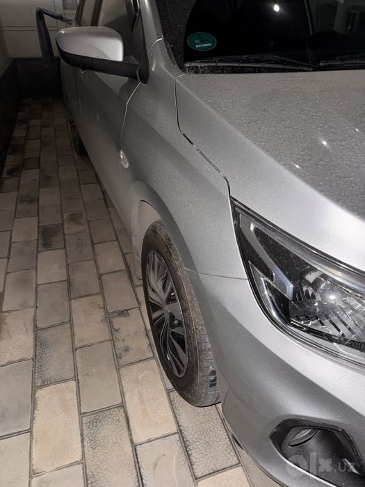 Chevrolet Onix 3LT MT (механика)