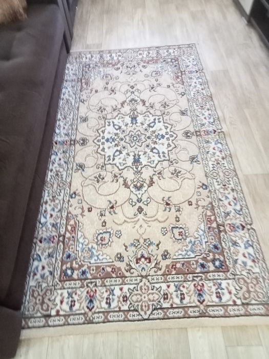 Продам палас  5000