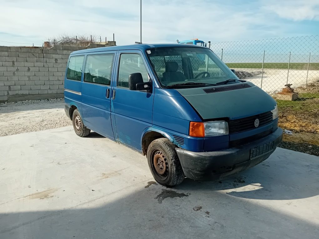 Фолксваген Транспортер Т4 / VW Transporter T4 2.5 TDI на части гр ...