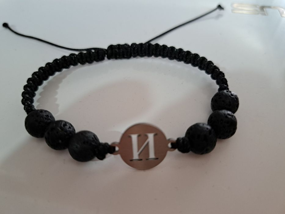 Гривни с букви и ест.камъни и стоманени елементи