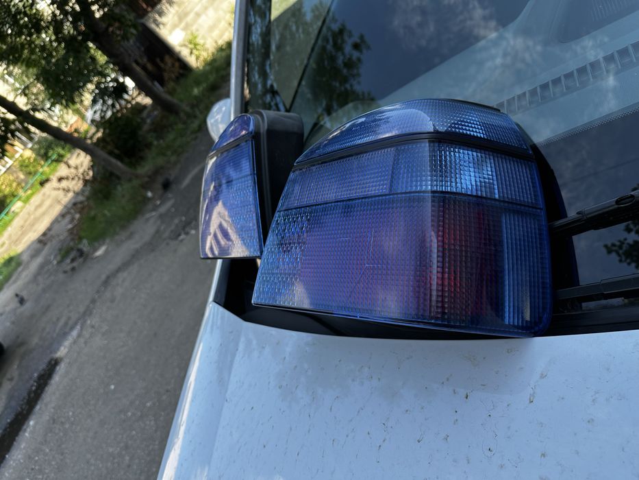 Задние фонари Гольф 3 Magic blue