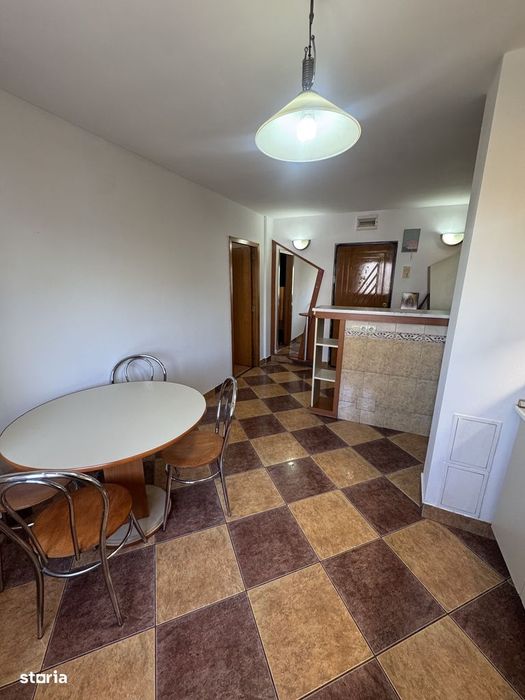 Apartament de închiriat – Sector 3