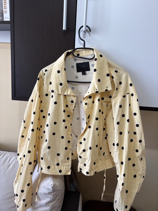 Яке на точки на марката Zara