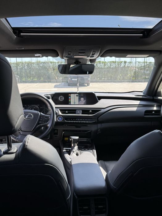 Vand Lexus Seria UX 250h