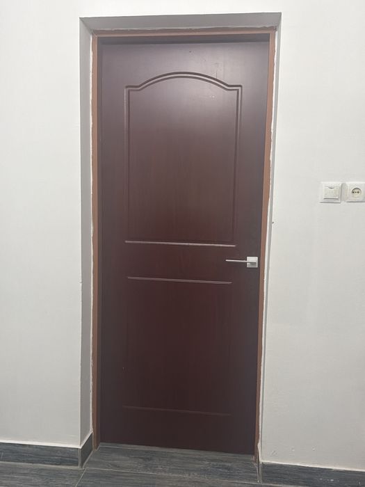 Продам межкомнатные двери б/у