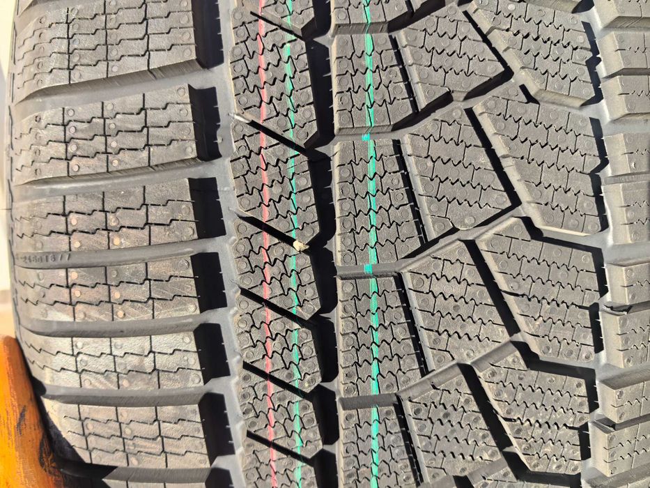 275/50/19 Континентал ДОТ 2019 г - ЧИСТО НОВИ