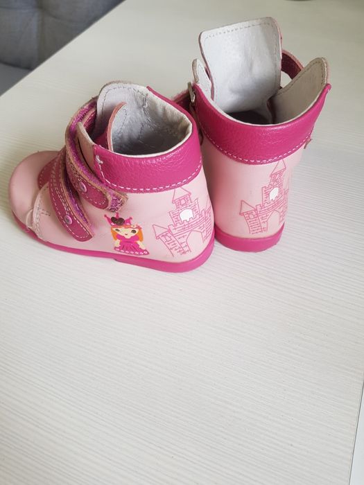 Продам сапожки(нат-ная кожа)