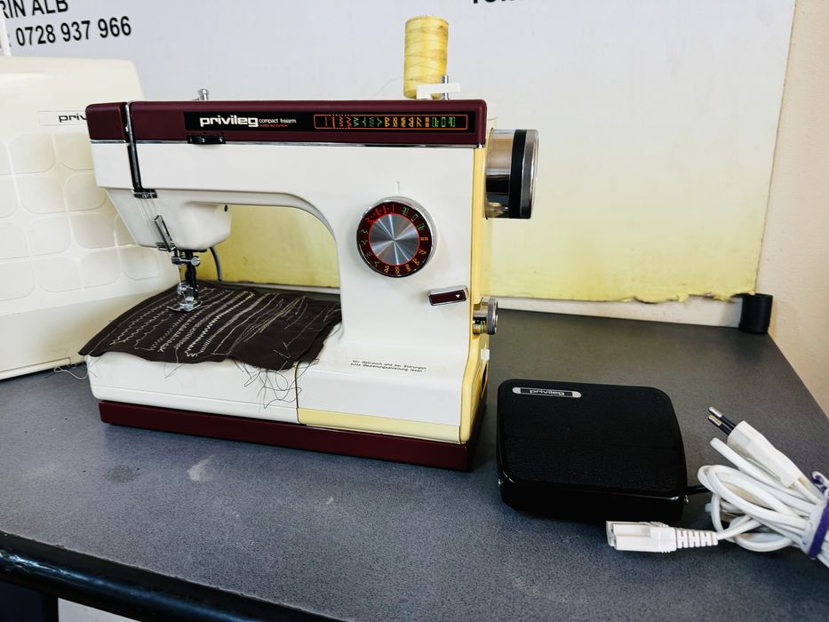 Masina de cusut Privileg Compact japonez