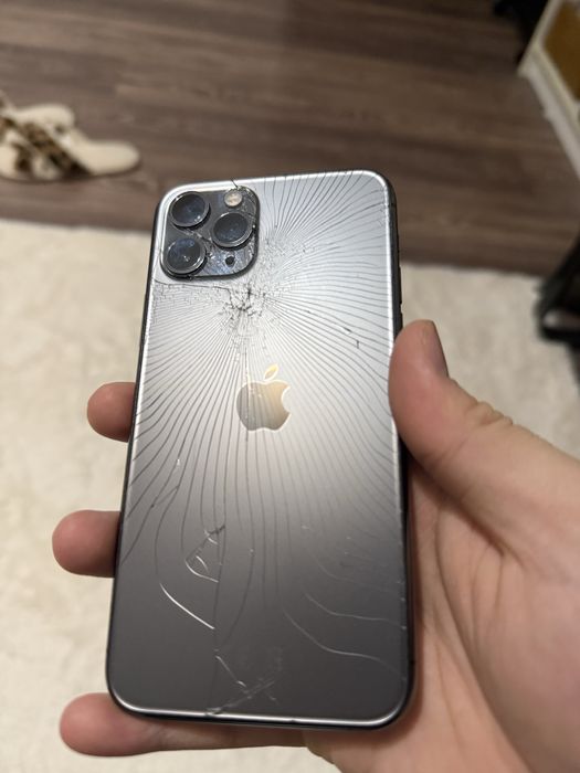 Айфон 11 про продается