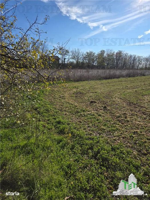 Teren intravilan, 3751mp oportunitate de investitie, cu utilitati, com