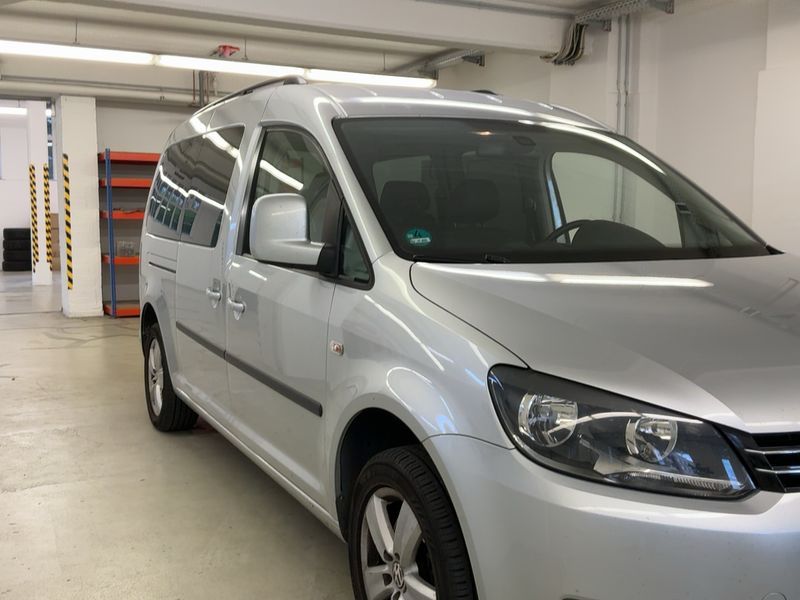 Volkswagen Caddy 1.6 TDI Maxi Comfortline 2012