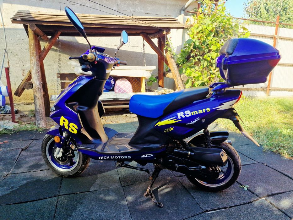Scuter 50cmc inmatriculat (Moped, Bike, Motorcycle)