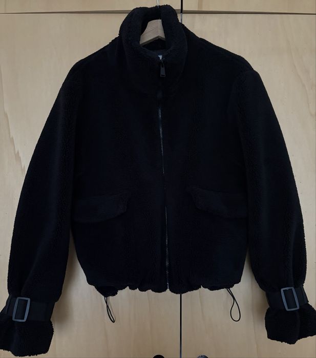 Дамско яке Urbanecode