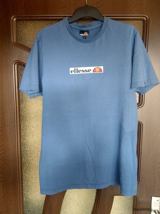 Lot blugi si tricouri