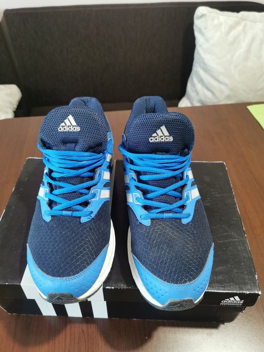 Маратонки Adidas