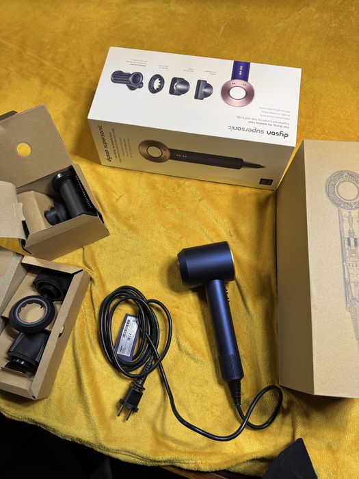 Uscator Par Dyson Supersonic nou Cutie