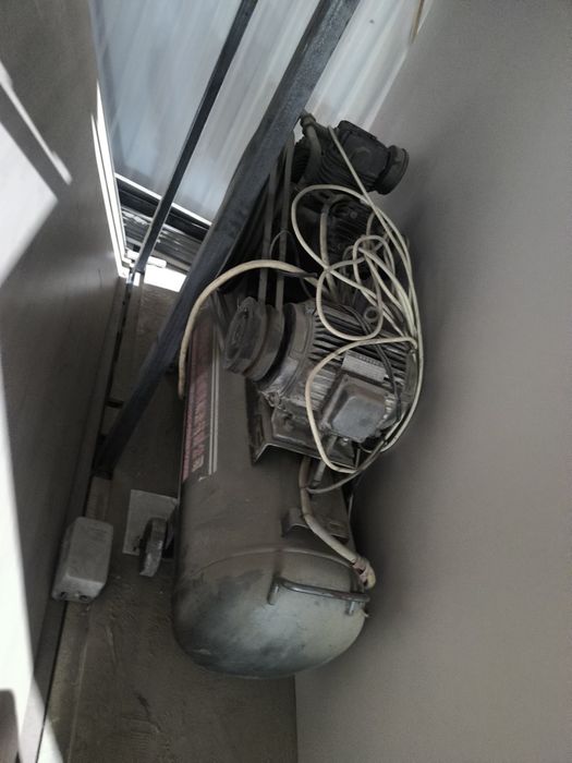 Kompressor sotiladi xolati yaxshi