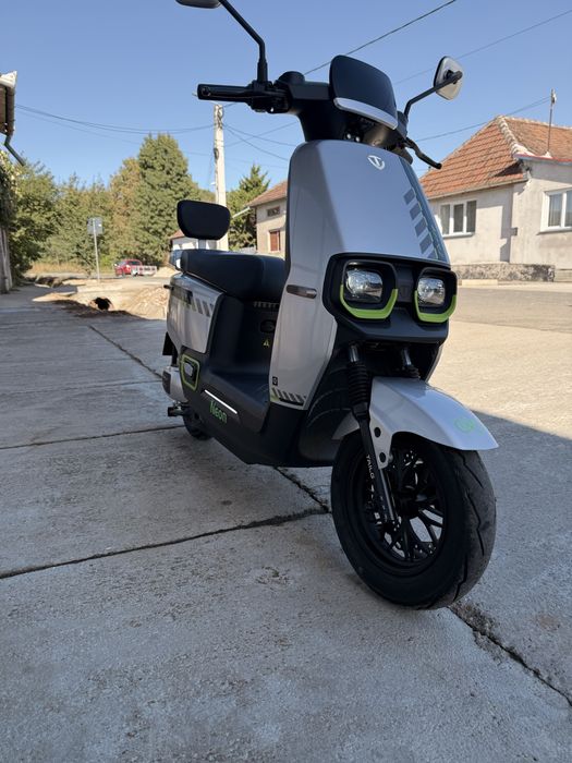 Scuter electric Geeli