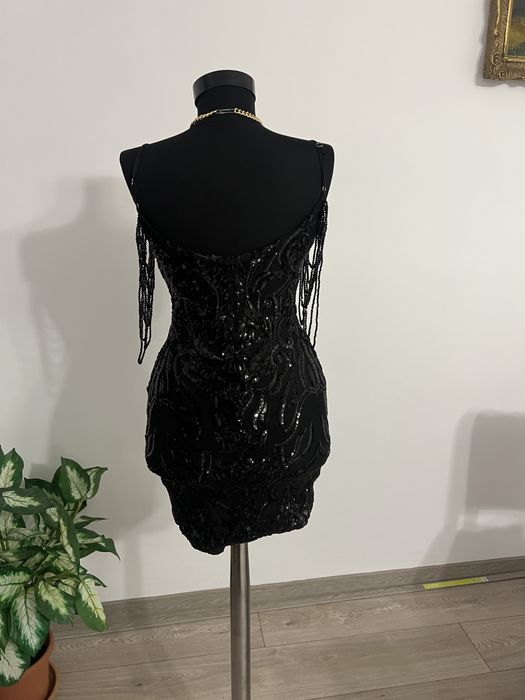 Rochie neagra de ocazie cu paiete si cristale XS