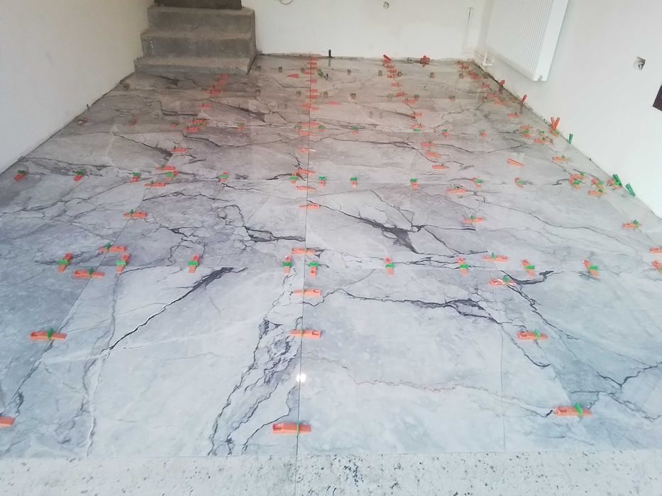 Echipa de mesteri cu experienta 25+ ani | Renovari complete | Focsani