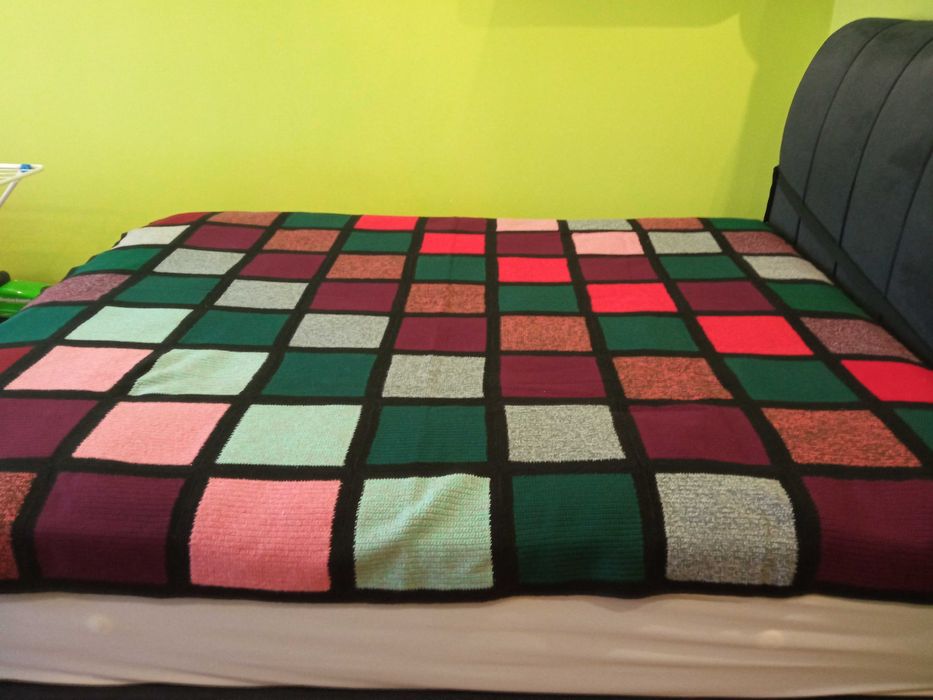 Ръчно плетено одеало