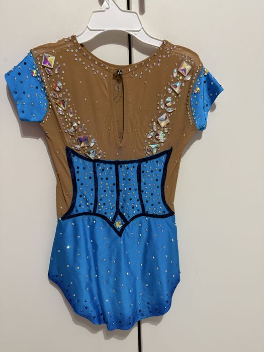 Трико за художествена гимнастика 10-11 год.