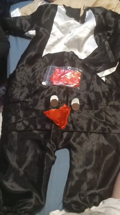 Продам  новогодние костюмы