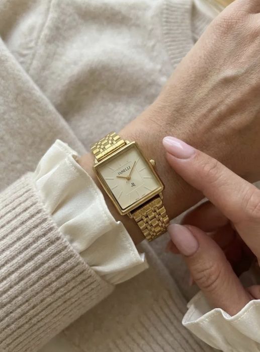 Женские часы кварцевые