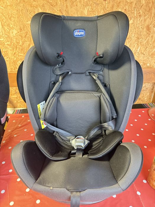 Столче за кола Chicco Unico
