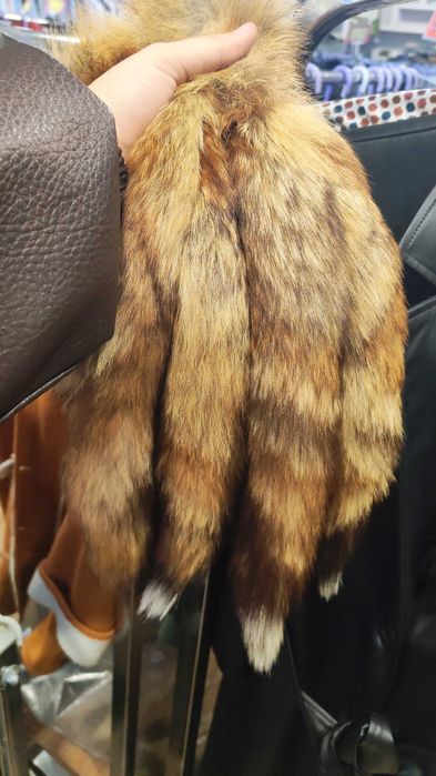 ЕКО опашки от червена лисица!Коплектът е ръчно изработен!
