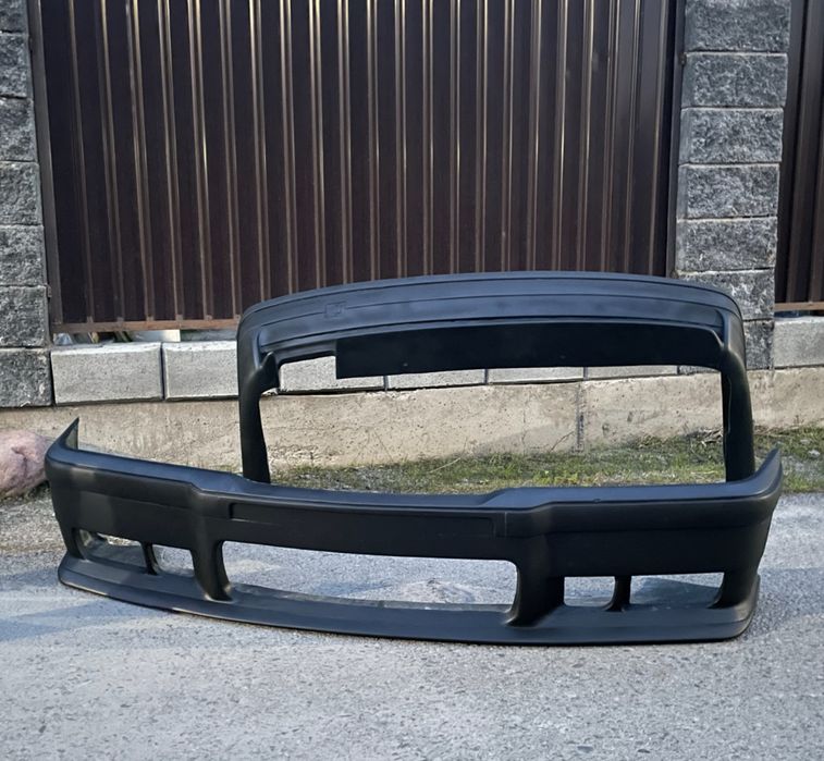 Бампер передний на бмв е36