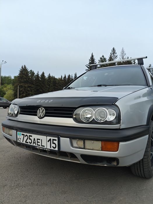 Продам Volkswagen Golf 3.