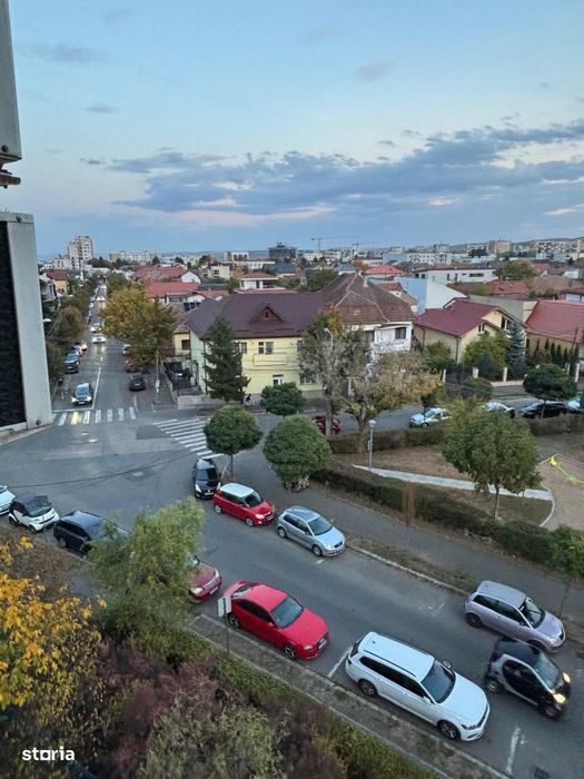 Persoana fizică, închiriez ap 2 camere str Dorobanților 112