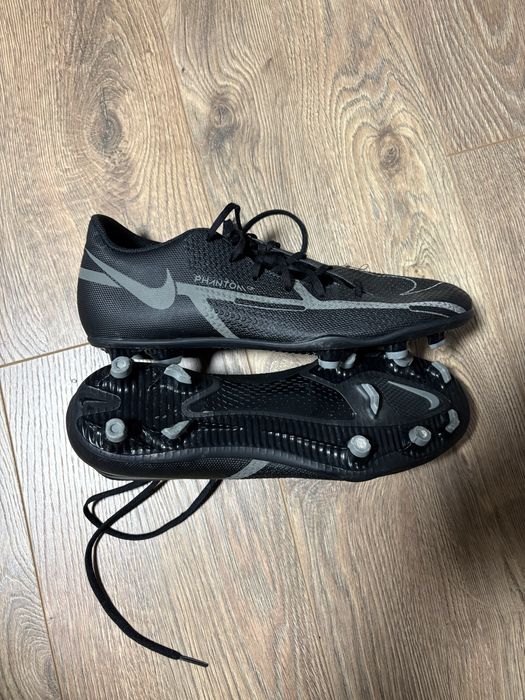 Бутонки Nike Phantom