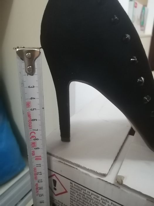 Pantofi cu tinte 38