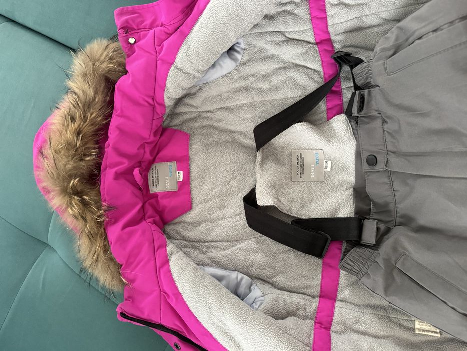 Продам лыжный комплект на девочку