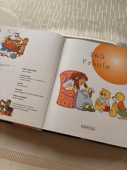 carte cu 365 de fabule